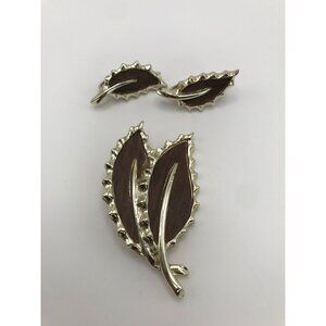 Vintage Sarah Coventry Wooded Beauty Demi Parure Set Leaf Brooch Clip Earrings
